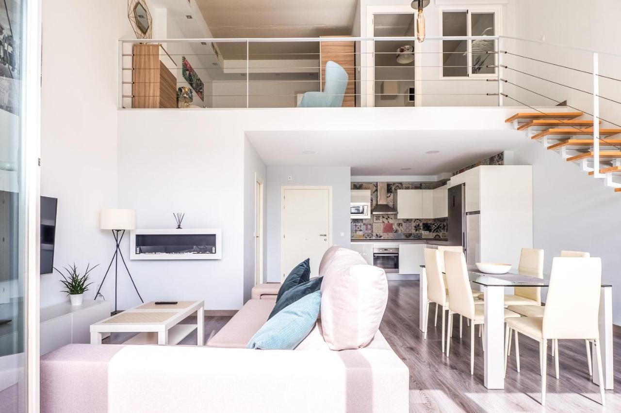 El Ventero Apartment - Elegante Apt Para 5 Con Terraza, Wi-Fi Y Aparcamiento En La Calle Camarma de Esteruelas Buitenkant foto